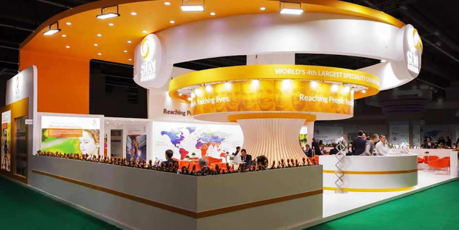 Crafting Your Booth Presentation: Curating an Inviting and Visually Compelling Space