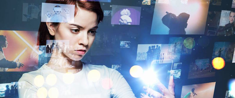 Incorporating Technology: Using Digital Tools to Enhance the Exhibition Experience